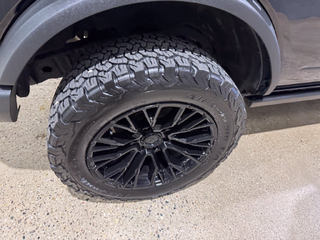 Used 2025 Ford Bronco Badlands AWD/4WD image 28