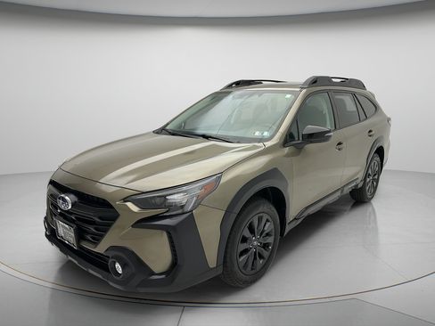 Used 2024 Subaru Outback Onyx Edition AWD/4WD image 3