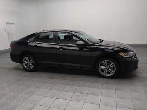 Used 2024 Volkswagen Jetta SE image 11