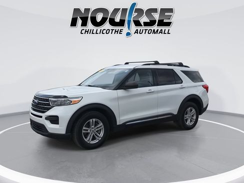 Used 2021 Ford Explorer XLT w/ Class III Trailer Tow Package AWD/4WD image 4