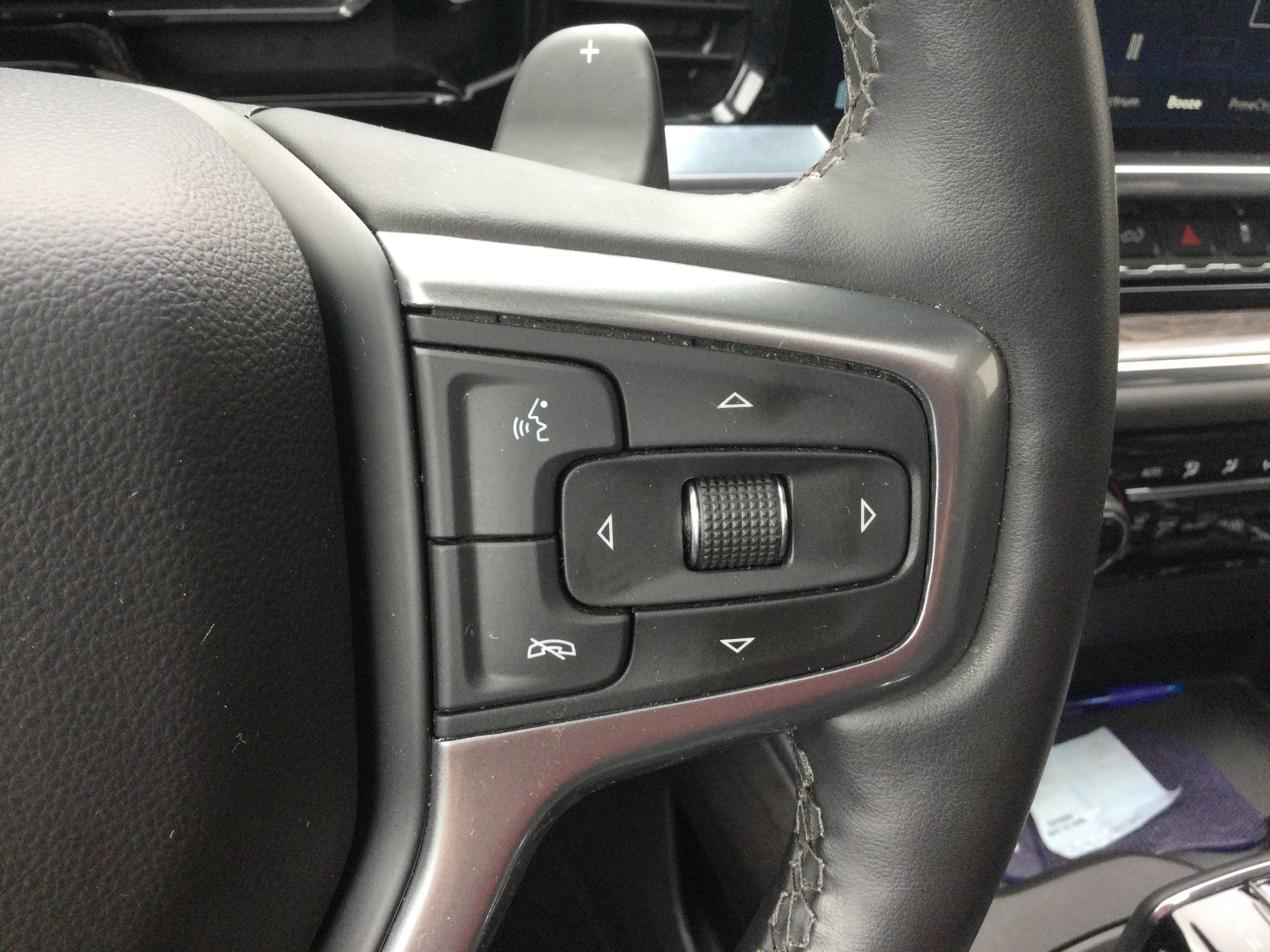 Used 2024 Chevrolet Silverado 1500 LTZ w/ LTZ Premium Package AWD/4WD image 22