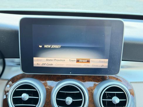 Used 2016 Mercedes-Benz C 300 4MATIC Sedan image 52