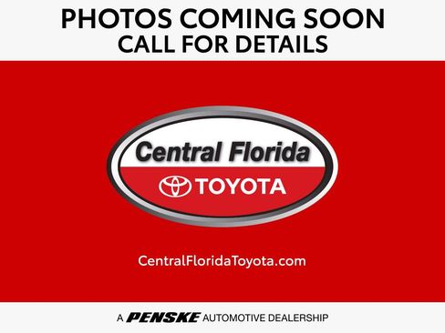Used 2025 Toyota RAV4 XSE AWD/4WD image 1