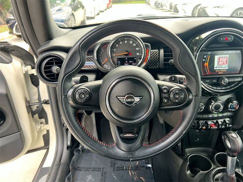 Used 2019 MINI Cooper S w/ Signature Upholstery Package image 13