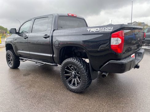 Used 2018 Toyota Tundra Limited w/ Limited Premium Package AWD/4WD image 3