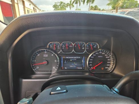 Used 2015 Chevrolet Silverado 2500 LT w/ LT Convenience Package RWD image 10