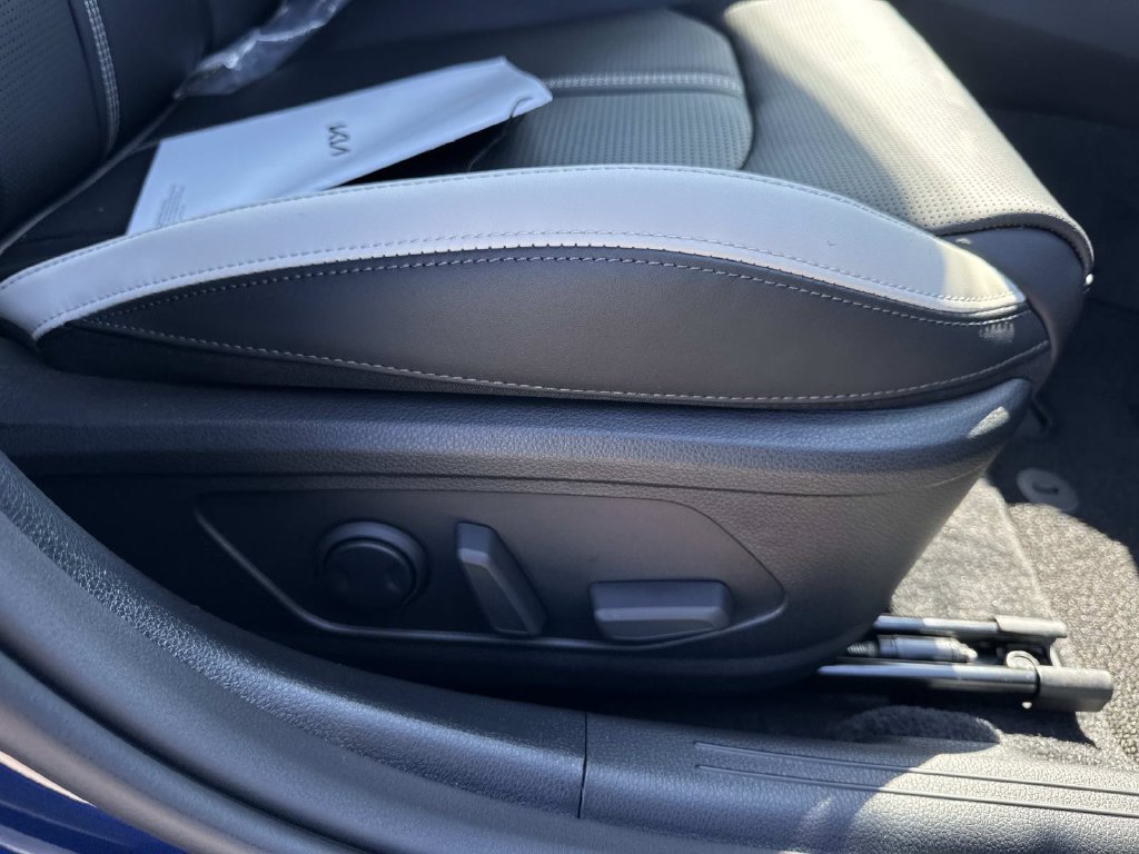 New 2027 Kia K5 GT-Line AWD/4WD image 12