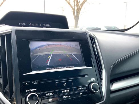 Used 2020 Subaru Forester Premium image 27