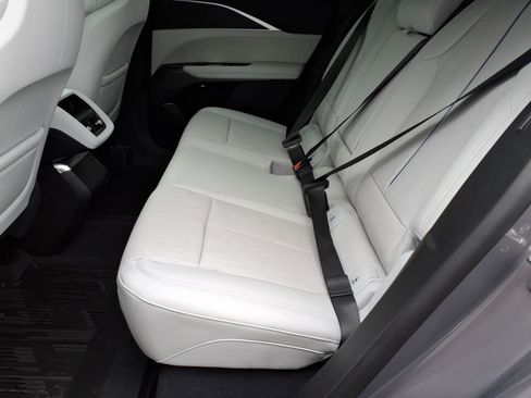 New 2026 Cadillac Lyriq Luxury image 11