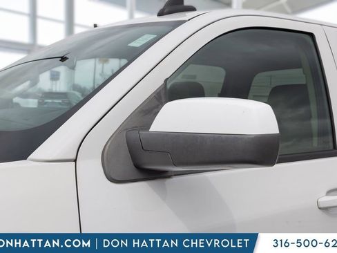 Used 2018 Chevrolet Silverado 1500 LT w/ All Star Edition image 26