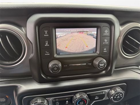 Used 2021 Jeep Wrangler Unlimited Sport image 13