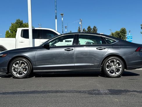 Used 2024 Honda Accord EX image 2