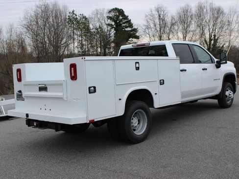 New 2026 Chevrolet Silverado 3500 W/T w/ WT Convenience Package image 4