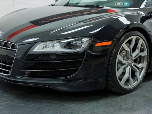 Used 2011 Audi R8 V10 image 6