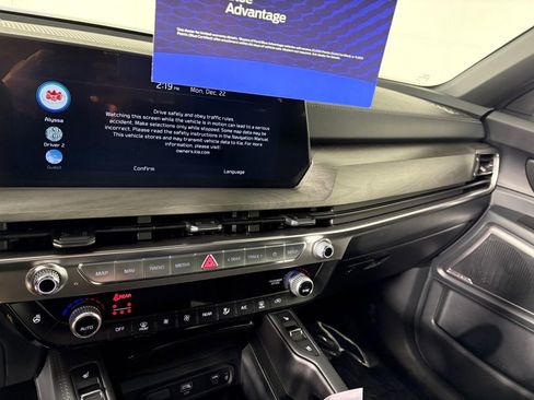 Used 2025 Kia Telluride EX X-Line image 18