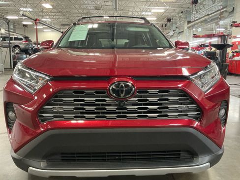 Certified 2021 Toyota RAV4 Limited FWD image 22