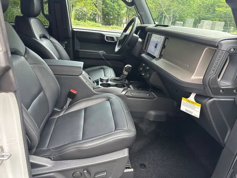 New 2026 Ford Bronco Outer Banks AWD/4WD image 13