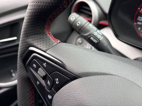 New 2026 Chevrolet Trax RS w/ Sunroof Package image 11