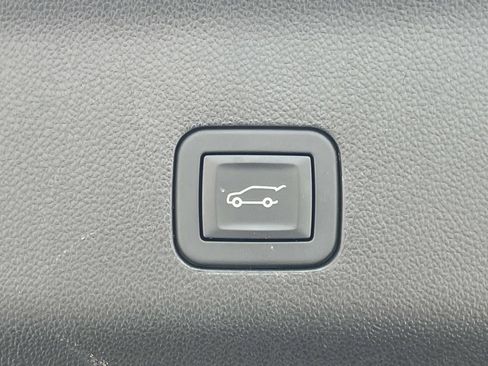 Certified 2024 Cadillac Escalade ESV Premium Luxury AWD/4WD image 14