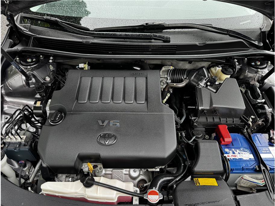Used 2016 Toyota Avalon XLE FWD image 29