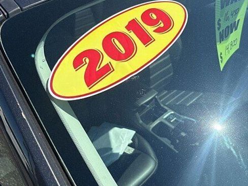 Used 2019 Ford Escape SEL AWD/4WD image 6