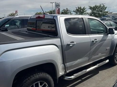 Used 2016 GMC Canyon SLE w/ All Terrain Package AWD/4WD image 8