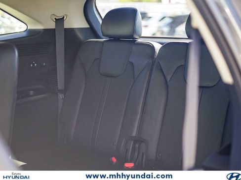 Used 2021 Kia Sorento EX FWD image 19