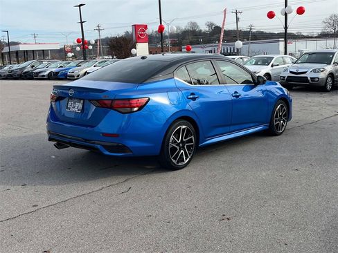 Certified 2025 Nissan Sentra SR image 4