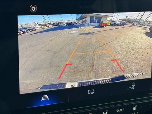 Used 2024 Chevrolet Colorado LT w/ LT Convenience Package II image 22