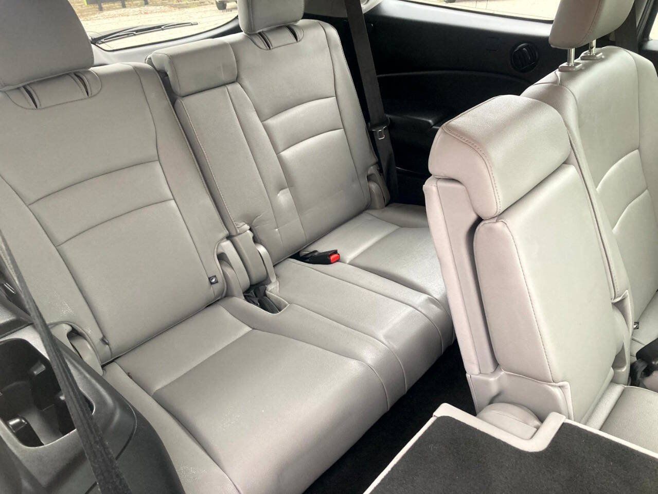 Used 2017 Honda Pilot Touring image 20