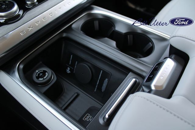 New 2027 Ford Expedition Platinum RWD image 14