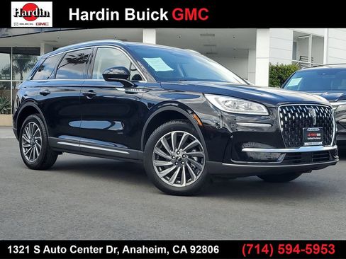 Used 2023 Lincoln Corsair Reserve image 1