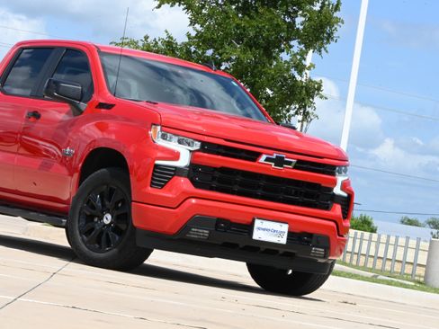 Used 2023 Chevrolet Silverado 1500 RST AWD/4WD image 35