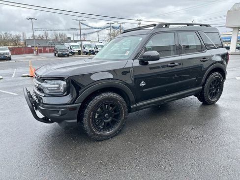 Certified 2022 Ford Bronco Sport Outer Banks image 2