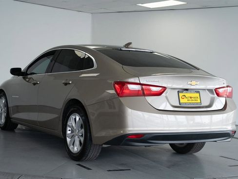 Used 2023 Chevrolet Malibu LT image 4