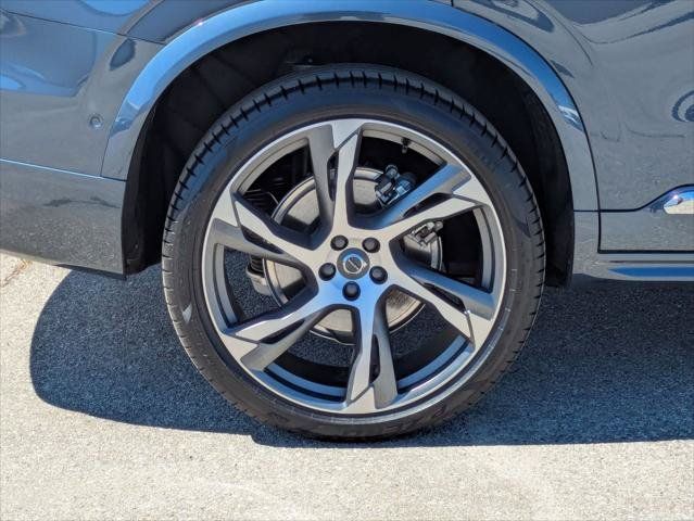 Used 2025 Volvo XC90 B6 Ultra w/ Lounge Package AWD/4WD image 9