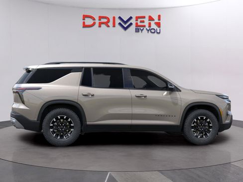 New 2026 Chevrolet Traverse Z71 image 5