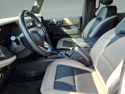 Used 2024 Ford Bronco Wildtrak AWD/4WD image 13