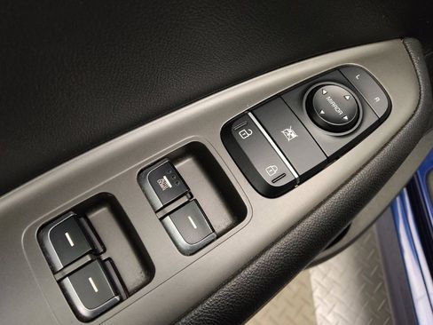 Used 2020 Kia Optima LX image 27