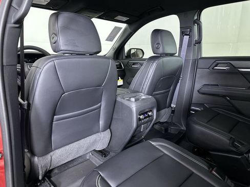 New 2026 GMC Acadia Elevation image 21