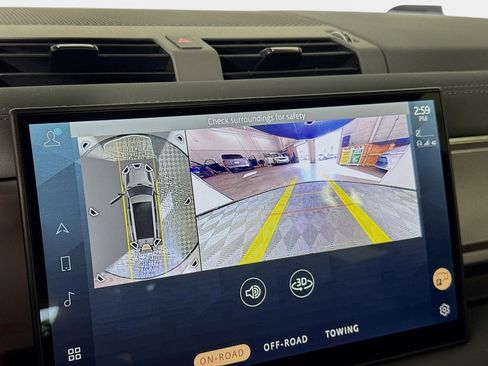 Used 2025 Land Rover Defender 130 V8 image 16