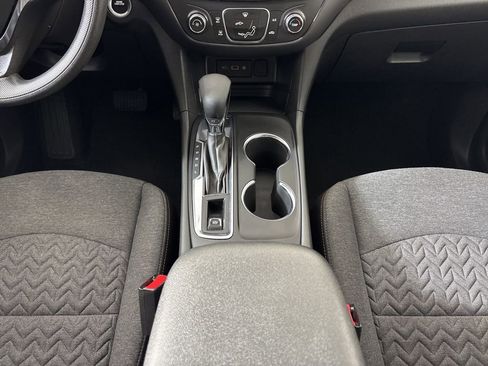 Used 2023 Chevrolet Equinox LT image 22