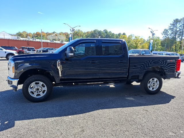 Used 2025 Ford F250 XLT AWD/4WD image 6