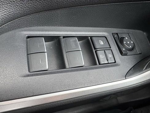 Certified 2022 Toyota RAV4 Limited image 32