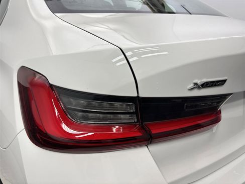 New 2026 BMW 330i xDrive Sedan w/ Convenience Package image 19