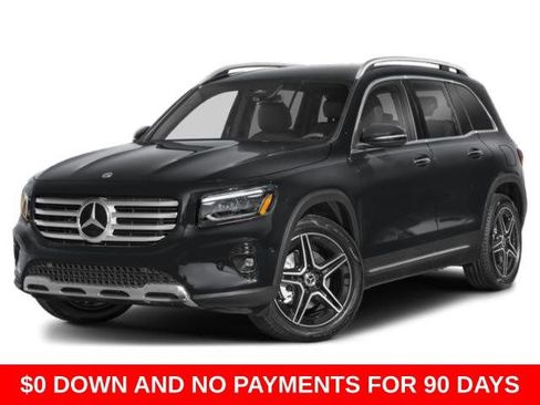 Used 2025 Mercedes-Benz GLB 250 image 1