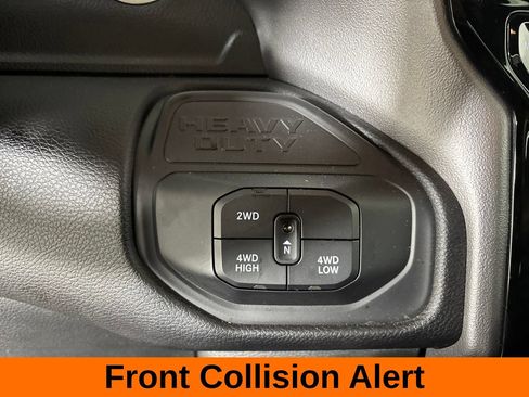 Used 2025 RAM 2500 Big Horn AWD/4WD image 17