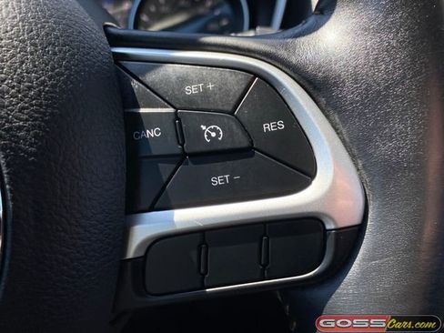 Used 2019 Jeep Compass Latitude w/ Popular Equipment Group AWD/4WD image 17
