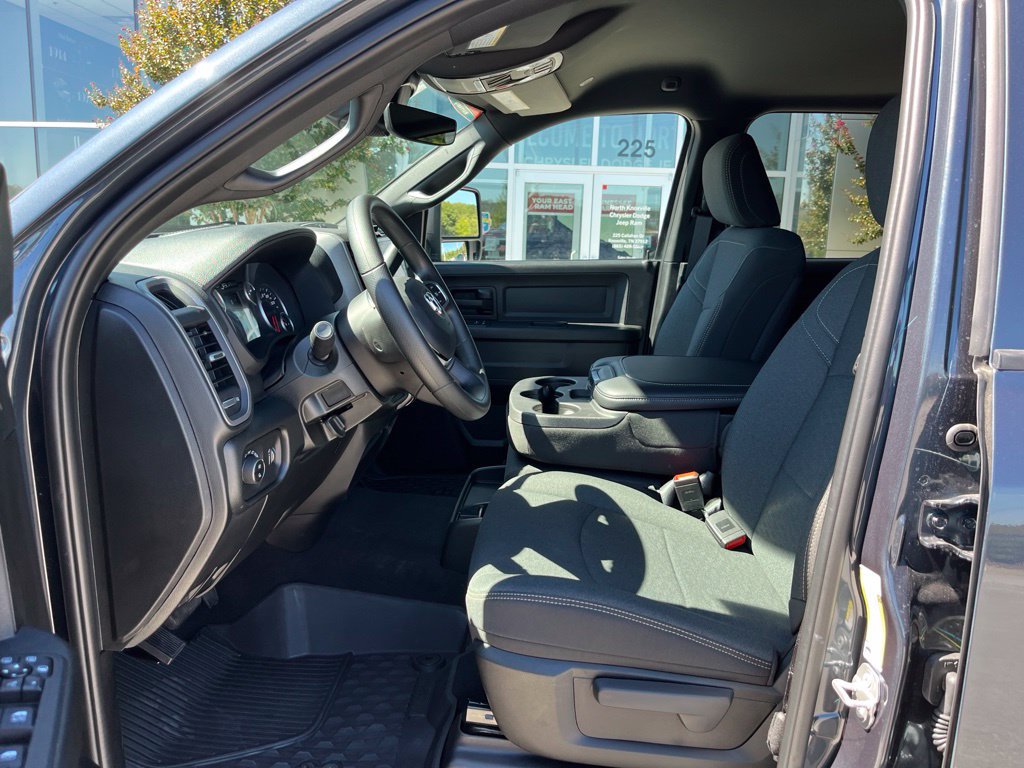 New 2027 RAM 2500 Warlock AWD/4WD image 3