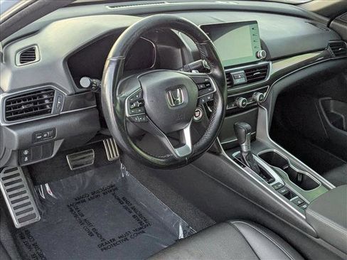 Used 2022 Honda Accord Sport image 10